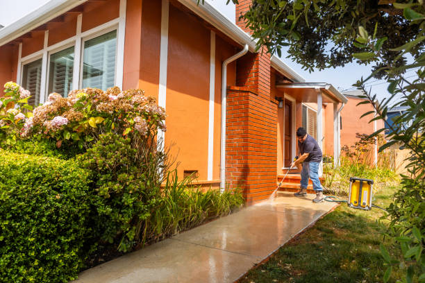 Fence Pressure Washing in Dilworth, MN